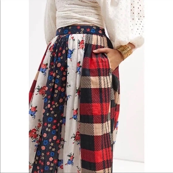 Anthropologie Let Me Be Contrast Floral Maxi Skirt - Picture 2 of 8